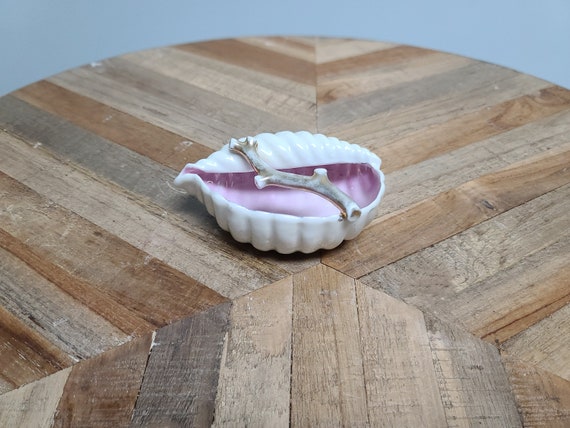 Vintage Seashell Trinket Dish, Ceramic Seashell Pi