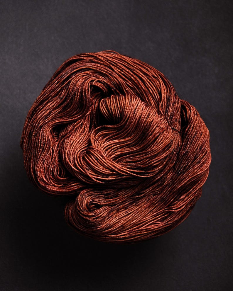 Rusted Rose . Sock Fingering . 85/15 SW Merino Nylon . Amplifiber Hand ...
