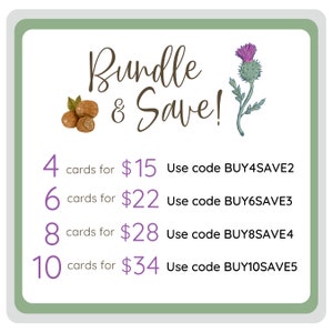 Pu&ograve; includere: Una grafica verde e bianca con il testo "Bundle & Save!" e un elenco di prezzi per diverse quantit&agrave; di carte. I prezzi sono 15 &euro; per 4 carte, 22 &euro; per 6 carte, 28 &euro; per 8 carte e 34 &euro; per 10 carte. Ogni prezzo &egrave; associato a un codice univoco da utilizzare al momento del pagamento.