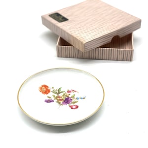 Vintage Rosenthal &quot;Oemeta Collection&quot; in Original Packaging Fine Porcelain Floral Coaster, 60s