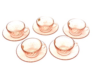 Service à thé moderne en verre rose arcopal pour 5 personnes Fabriqué en France, années 80