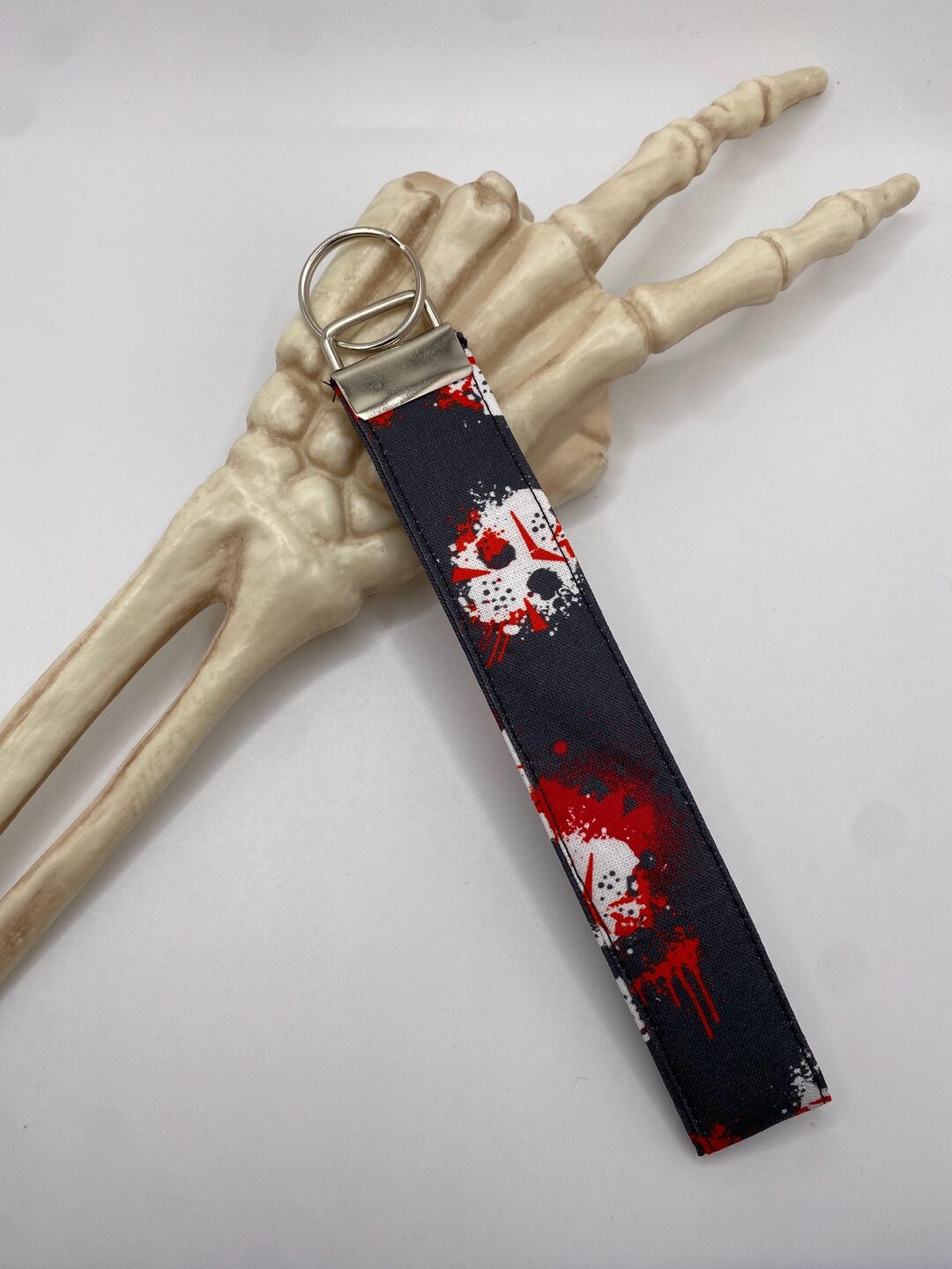 Halloween Key Fobs | Halloween Jason Mask Keychain | Halloween Wristlet ...