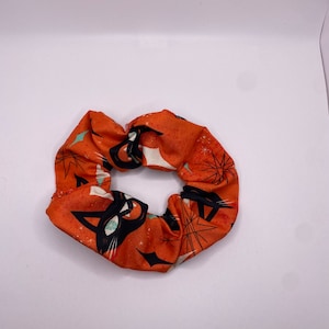 Halloween kat scrunchie | Halloween-scrunchies | Spookachtige scrunchie | Horror-scrunchie | Herfst scrunchie | Halloween-kat