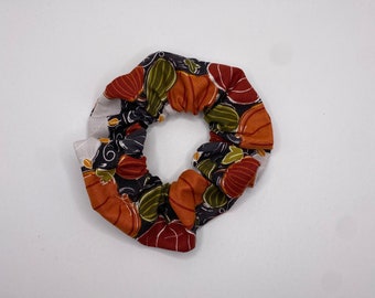 Fall Pumpkins Scrunchie | Fall Scrunchie | Pumpkins Scrunchie | Halloween Scrunchie | Autumn Scrunchie | Thanksgiving Scrunchie