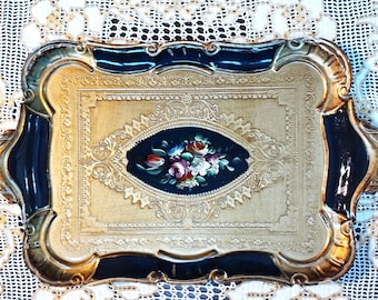 Vintage Decorative  Florentine Gilt tray.  Wooden Serving Centerpiece tray. Traditional Floral Design. Hand-made