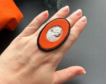Anillo vintage con camafeo, llamativo anillo ovalado naranja, (3,5 x 5,5 cm), talla 16.