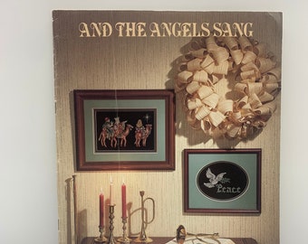 Colección Stoney Creek "Y los ángeles cantaron", libro n.° 16, libro de patrones de punto de cruz "Y los ángeles cantaron", libro de patrones de punto de cruz navideño