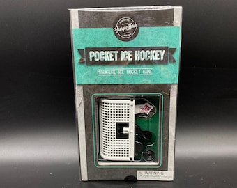 George Hardy pocket ijshockey miniatuur ijshockeyspel New Old Stock, verzegelde pocket ijshockey miniatuur ijshockeyspel, pockethockey