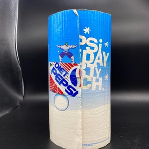 Vintage Pepsi Cola Pepsi Holiday Party Bunch Corigated Wall Advertisement, Pepsi, Diet Pepsi, Pepsi Max, 7UP, Mountain Dew Holiday Advert