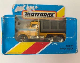 マッチボックス MB66 PETERBILT WRECKER TRUCK マッチボックス MB66 PETERBILT WRECKER TRUCK MATCHBOX MB66
