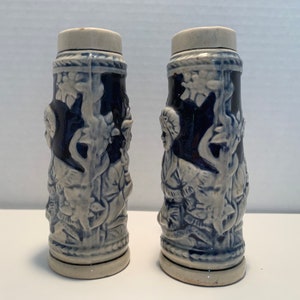 Vintage Beer Stein Salt and Pepper Shakers, 5 Blue and White Porcelain Salt & Pepper Shakers, Japan Salt and Pepper Shakers, Mini Beer Mugs image 4