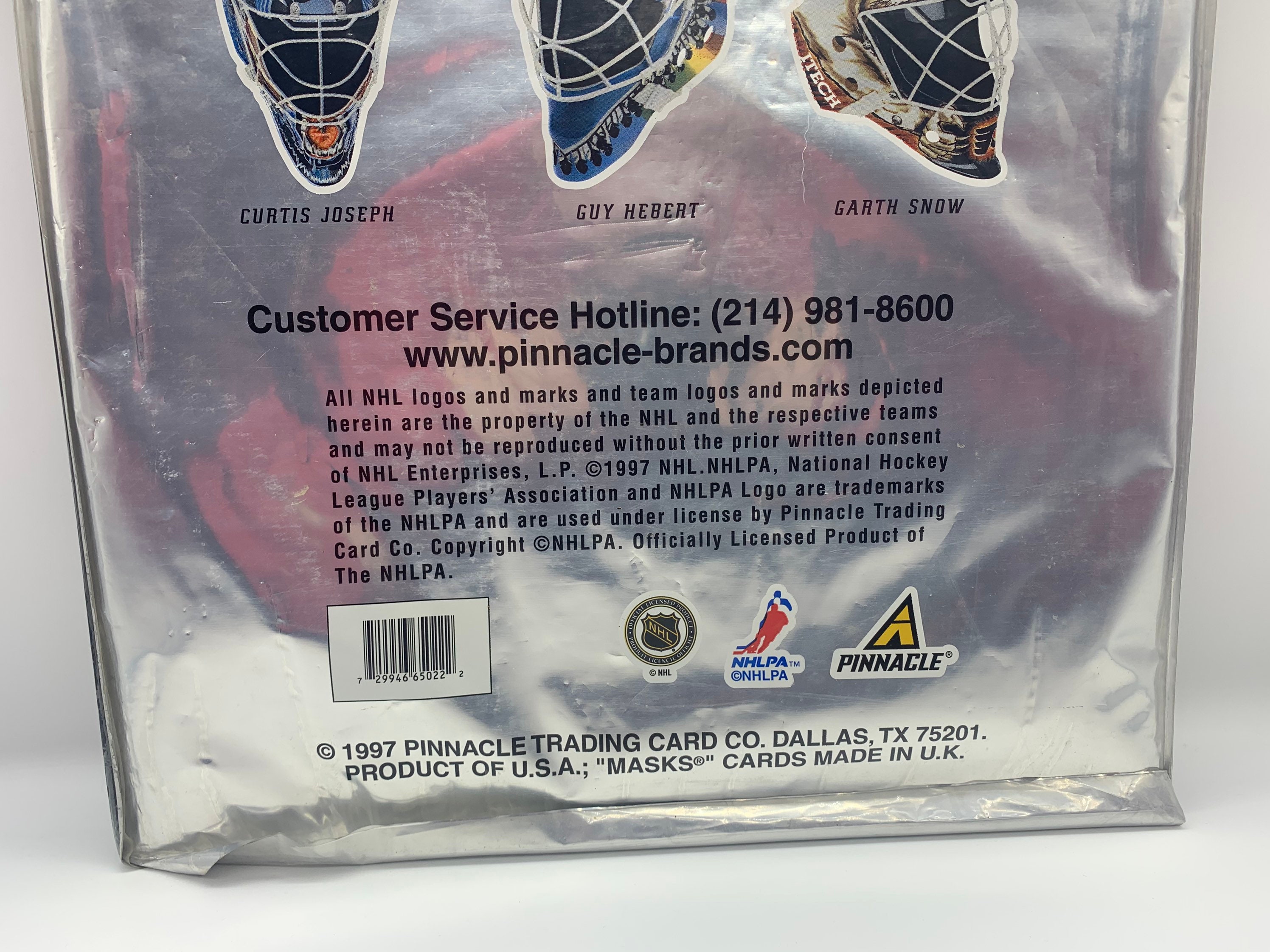 Pinnacle Uncut 98 NHL Hockey Biggest Mask Card Ever Mike