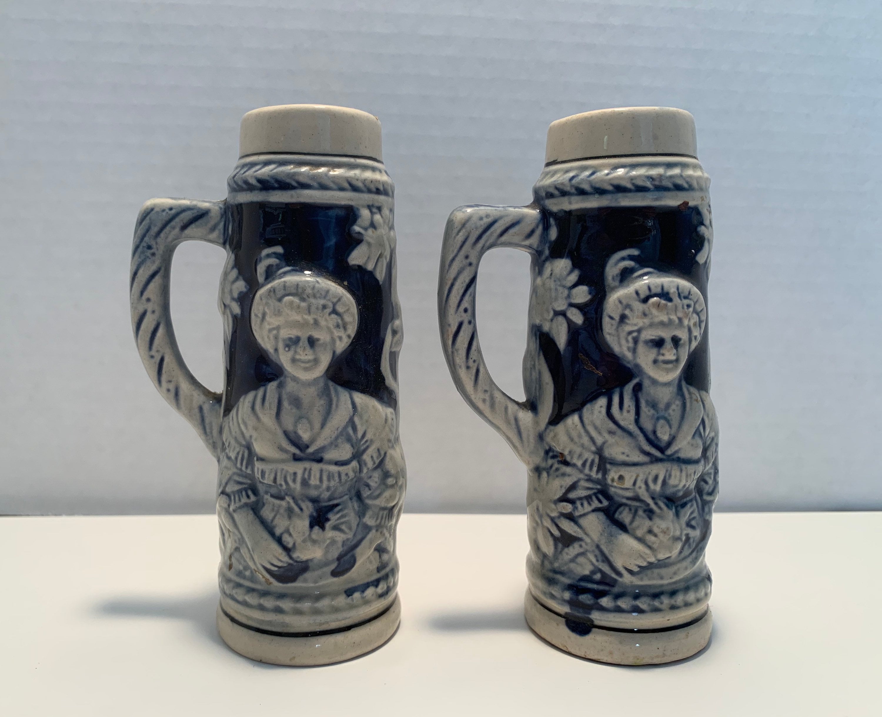 Home & Living Salt & Pepper Shakers made in Japan Beer Stein Hand