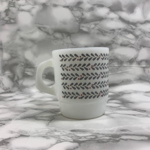 Termocrisa Mug, Termocrisa Milk Glass Grey with Red Pattern Mug, Vintage Grey Pattern Mug, Vintage Milk Glass Coffee Mug, Made in Mexico Mug