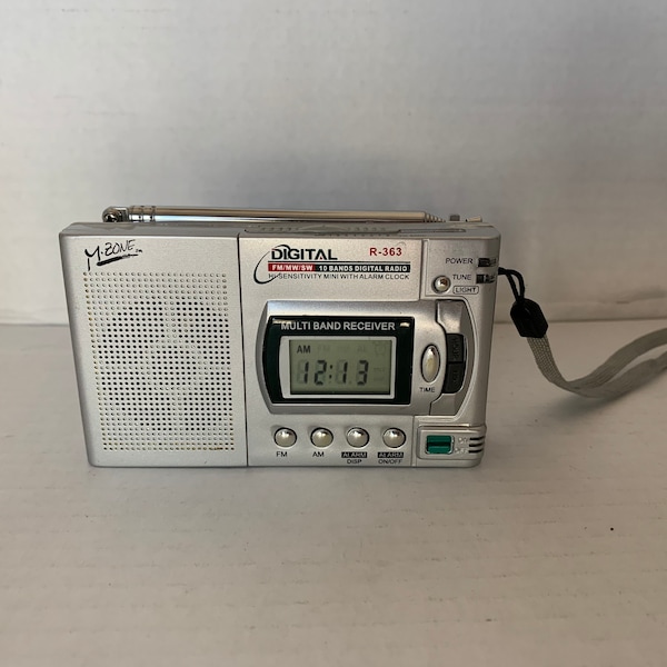 Vintage M-Zone Digital 10 Band Radio, Hi-Sensitivity Mini Radio with Alarm Clock, MZone Model R363, Multi Band Receiver, Mini Handheld Radio