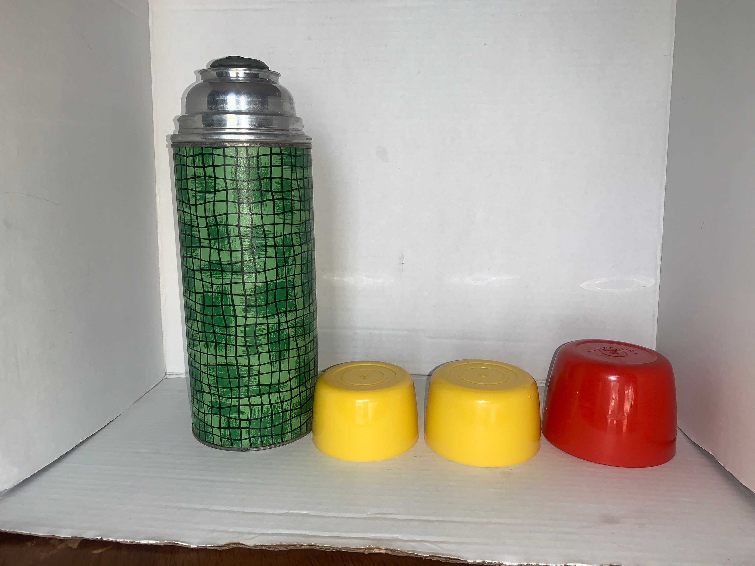 Vintage Aladdin HY-LO Vacuum Bottle No. 32a, 40 Oz. Hy-lo Thermos, Aladdin  Sweet Seal Stopper, 3 Cups Included Aladdin 30 Oz Thermos, Hy Lo - Etsy
