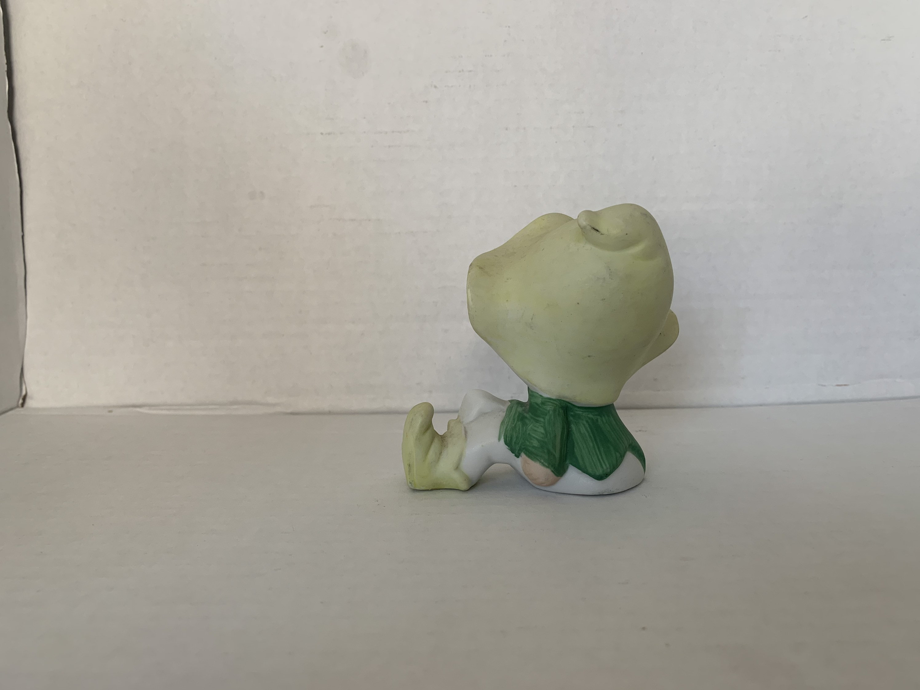 Vintage Ceramic Elf Figurines 87 - i3902vp
