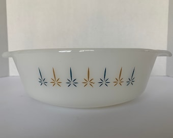 Vintage Fire King Casserole Dish: MCM Wheat Pattern, 1.5 Quart