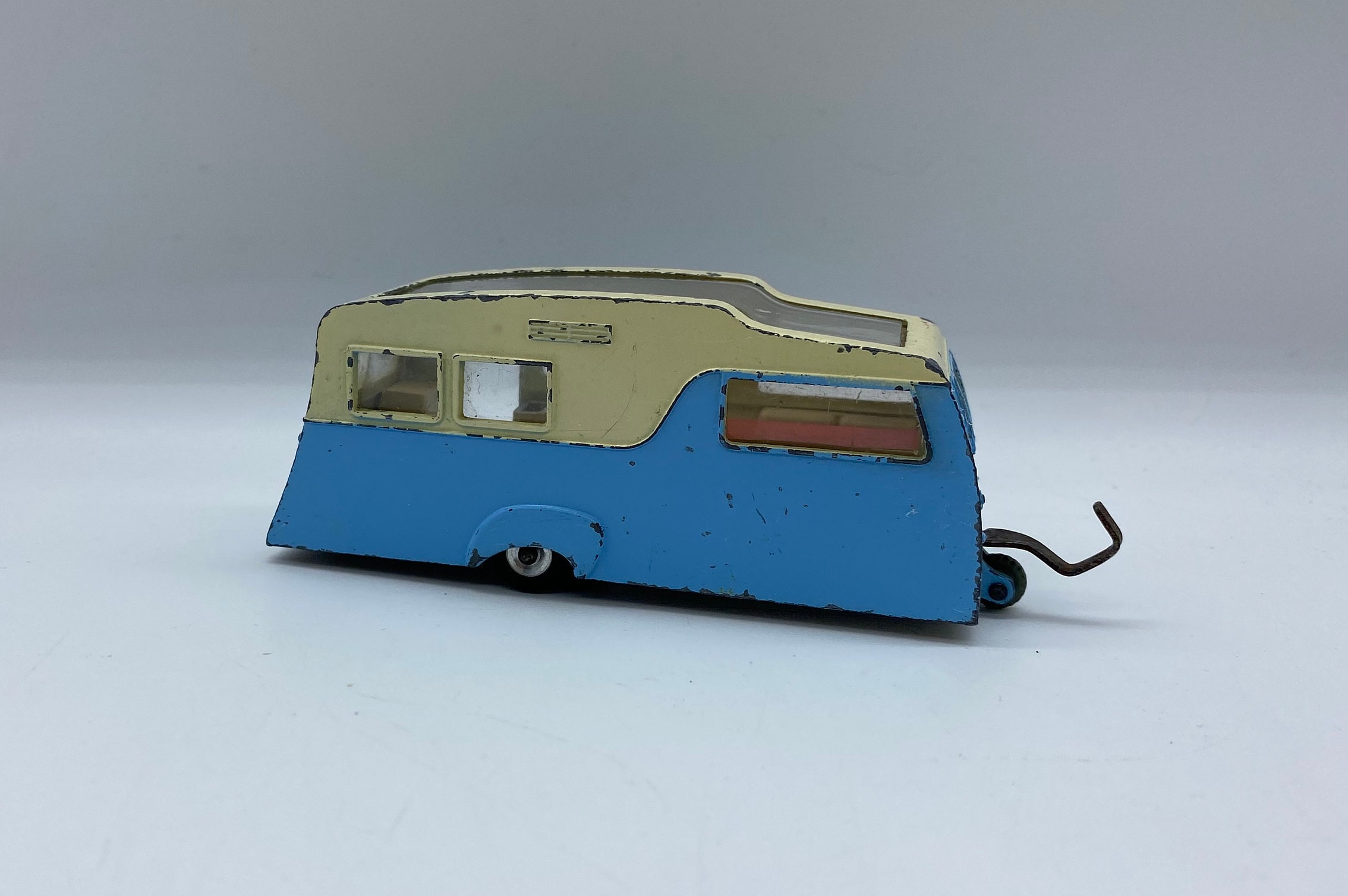 Caravane CIJ Vintage – 1:43, Camping, Bleu Et Blanc, époque Dinky Toys, Parfait état