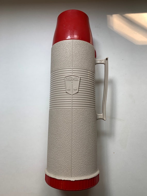 Vintage Thermos, Thermos Quart Size With Three Drink Cups 