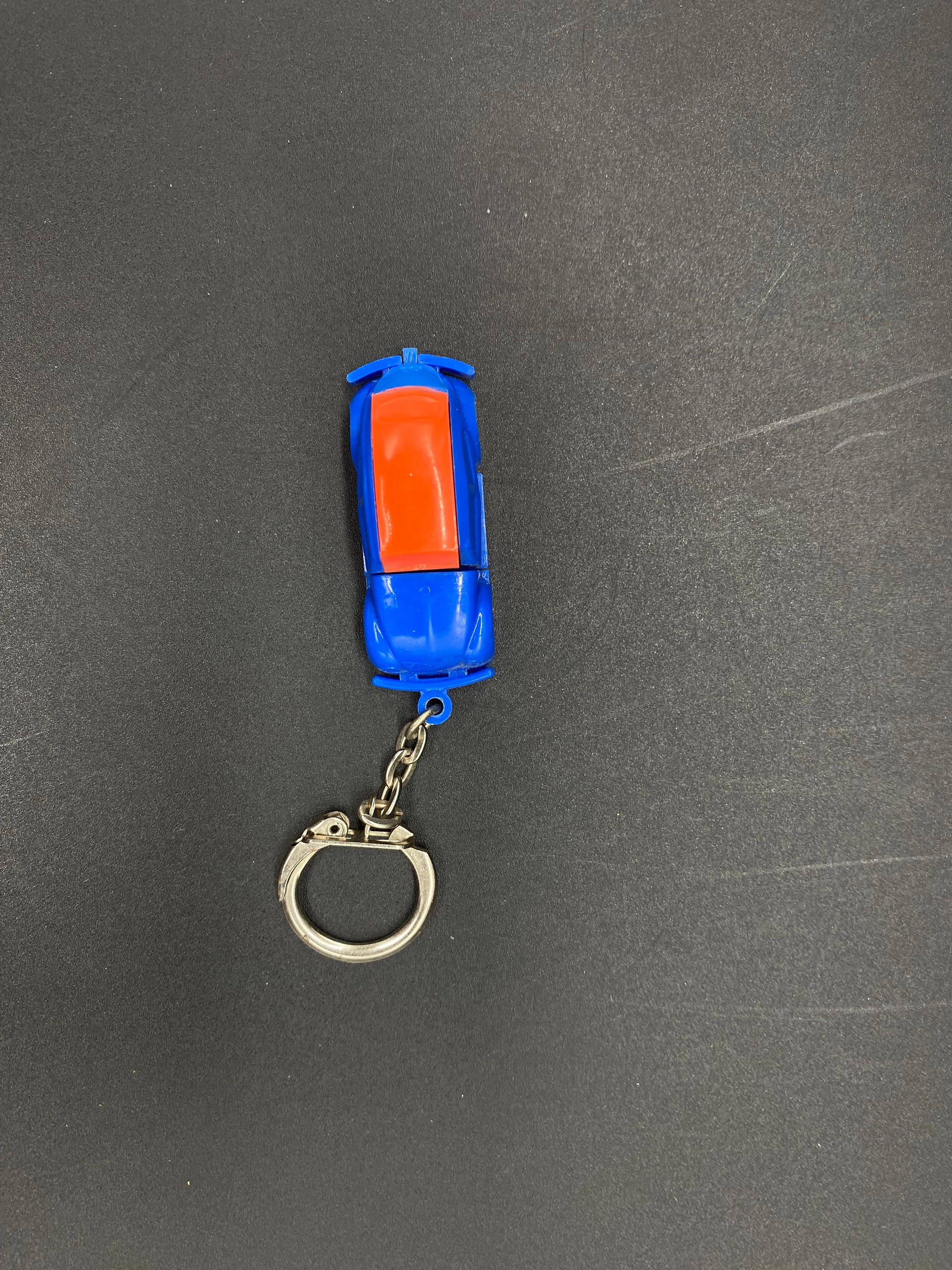 Vintage Volkswagen Beetle Plastic Key Chain, Blue & Orange Volkswagen ...