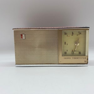 Vintage Sanyo Transistor Radio, Sanyo Transistor Model 6C-11  Portable Radio, Rare Portable Sanyo Transistor Radio, Rare Vintage Sanyo Radio
