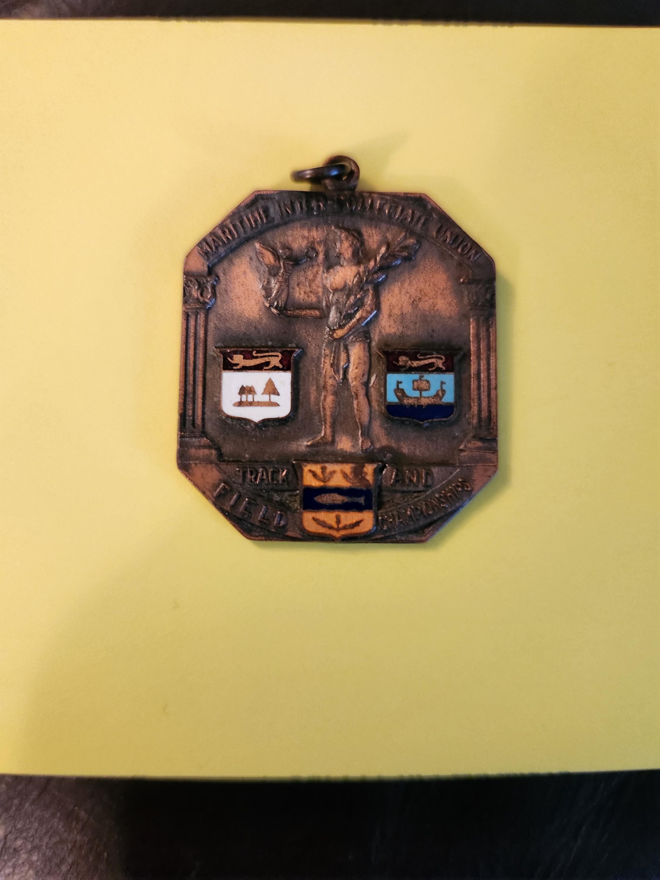 1920年 アメリカ合衆国 メダル型ペンダント 1934 Medal - Etsy