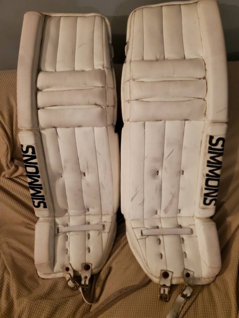 Simmons 586 Hybrid Pro Spec 34in Goalie Pads, Vintage Simmons Goalie