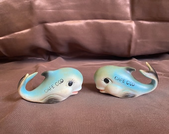 Vintage Cape Cod Whales Salt & Pepper Shaker, Hand-painted Cape Cod Whale Salt and Pepper Shaker, Vintage Ceramic Whale Salt and Pepper