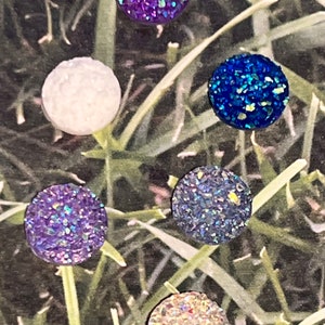 Wine Charms Set of 6 Crystal Stone Magnetic Glass Charms, great gifts, top off your glass with fun,  wine, drinks, wedding, birthdays, decor