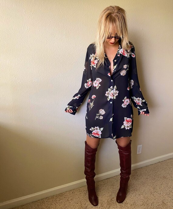 Ladies Vintage Floral Date Night Evening Shirt