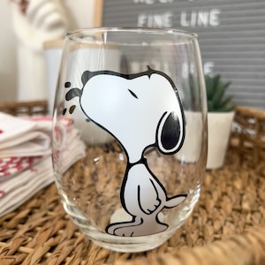 Snoopy Wine Glass, Custom Snoopy Cup, Personalized Snoopy Drinkware