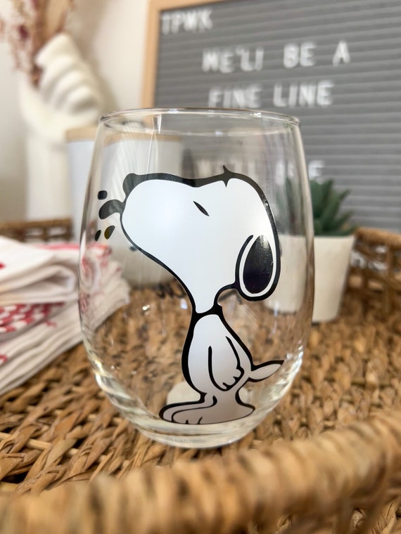 Snoopy Wine Glass, Custom Snoopy Cup, Personalized Snoopy Drinkware 