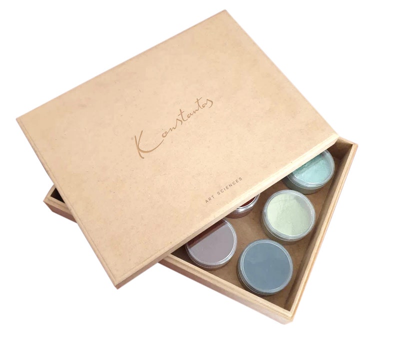 collection of hight quality natural earth pigments - eco friendly and no toxic pigments