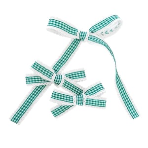 Scalloped kelly green gingham ribbon bow - green bow - delicate bow - st. Paddys bows - dainty bows - gingham bow - baby bows - newborn bows
