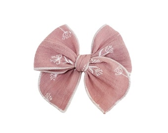 Dusty mauve dandelions fable bow - floral gauze bow - spring bow - mauve bow - summer bow - girl bow - dog bow - baby bow