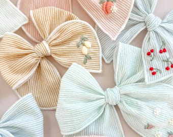 jin！ Valentine's Day / Heart Hair Bow/ Girl Hair Bows / Birthday