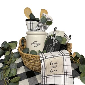 Home Sweet Home Gift Basket: Minimalist Kitchen Decor, Housewarming Present