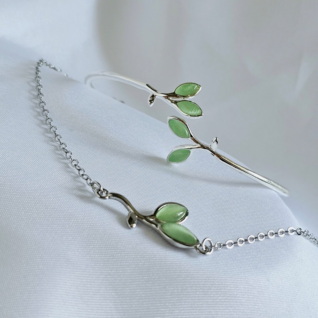 Sterling Silver Adjustable Leaf Bracelet