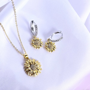 Sunflower Sterling Silver 18K Gold gold plated textured pendant necklace adjustable chain,floral jewellery gift,cubic zirconia,bridesmaids