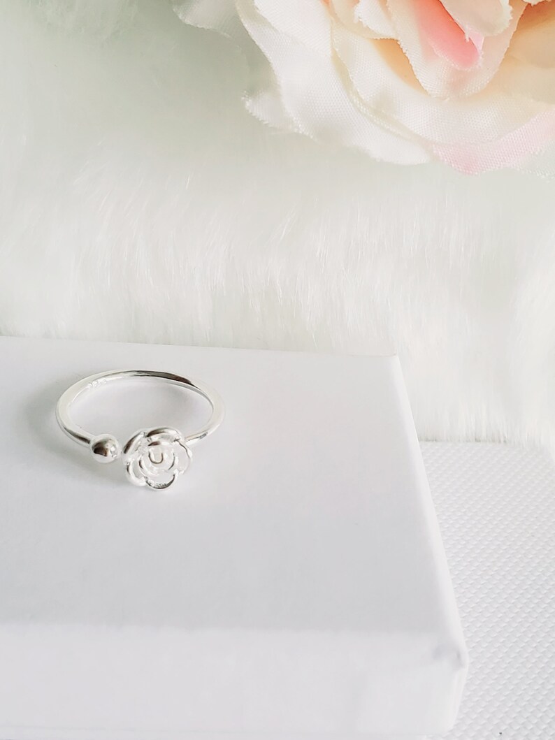 925 Sterling silver Rose floral ring,adjustable ring,open end ring,promise ring,gift,silver ring,silver jewellery,statement ring,minimalist