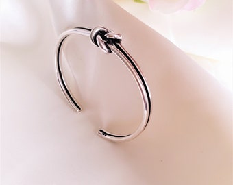 925 sterling silver adjustable Knot cuff bracelet,Quirky jewellery,unique gift,twisted cuff bracelet,open end silver bangle