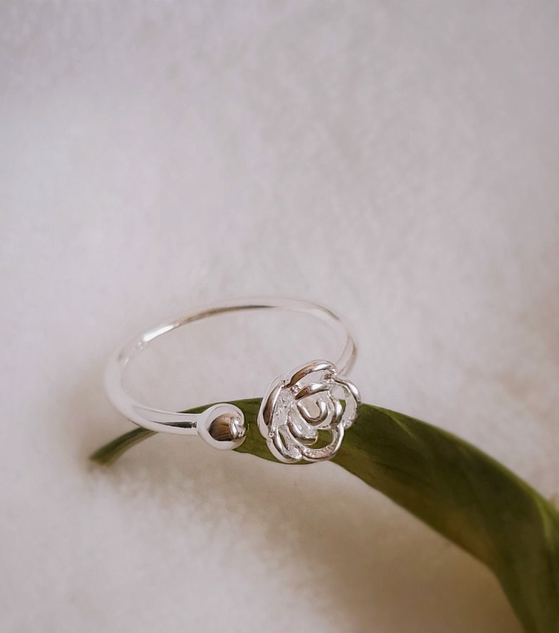 925 Sterling silver Rose floral ring,adjustable ring,open end ring,promise ring,gift,silver ring,silver jewellery,statement ring,minimalist
