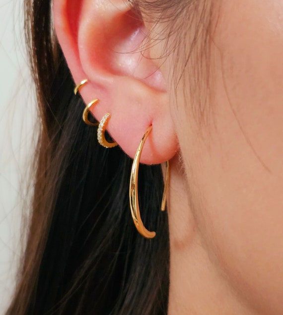 Half hoop earrings with spikes deals