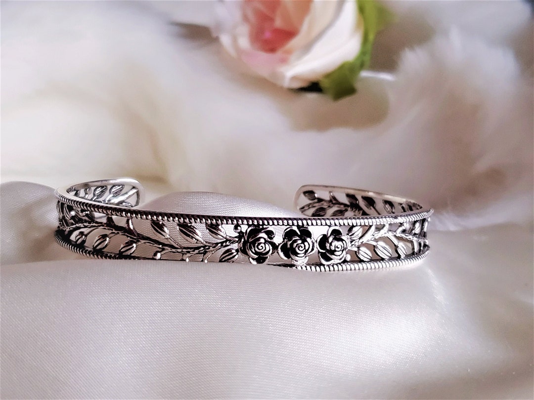 ブレスレット BLENDOFF Inlay texture cuff bracelet silver 925 Floral Textured 925 Sterling Silver Adjustable Bracelet