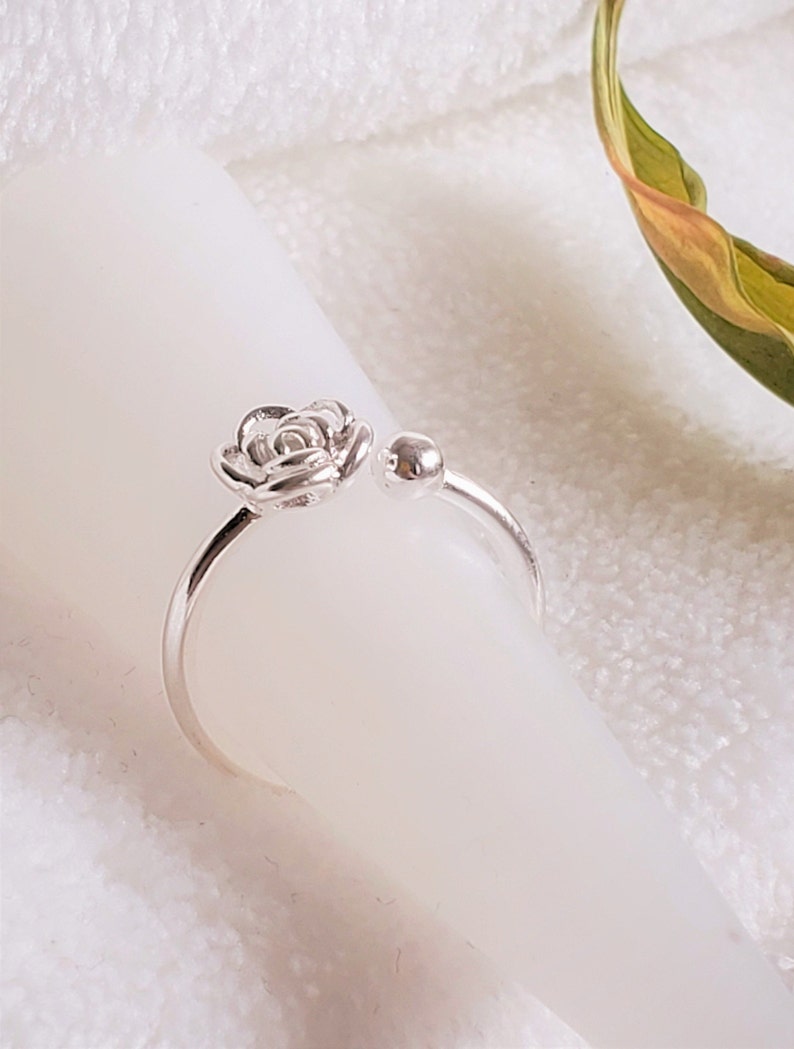 925 Sterling silver Rose floral ring,adjustable ring,open end ring,promise ring,gift,silver ring,silver jewellery,statement ring,minimalist