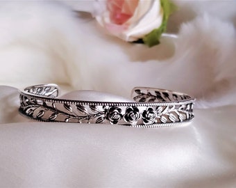 Floral textured 925 Sterling silver adjustable bracelet,textured cuff bracelet bangle,rose flower bangle bracelet,unique vintage,gift