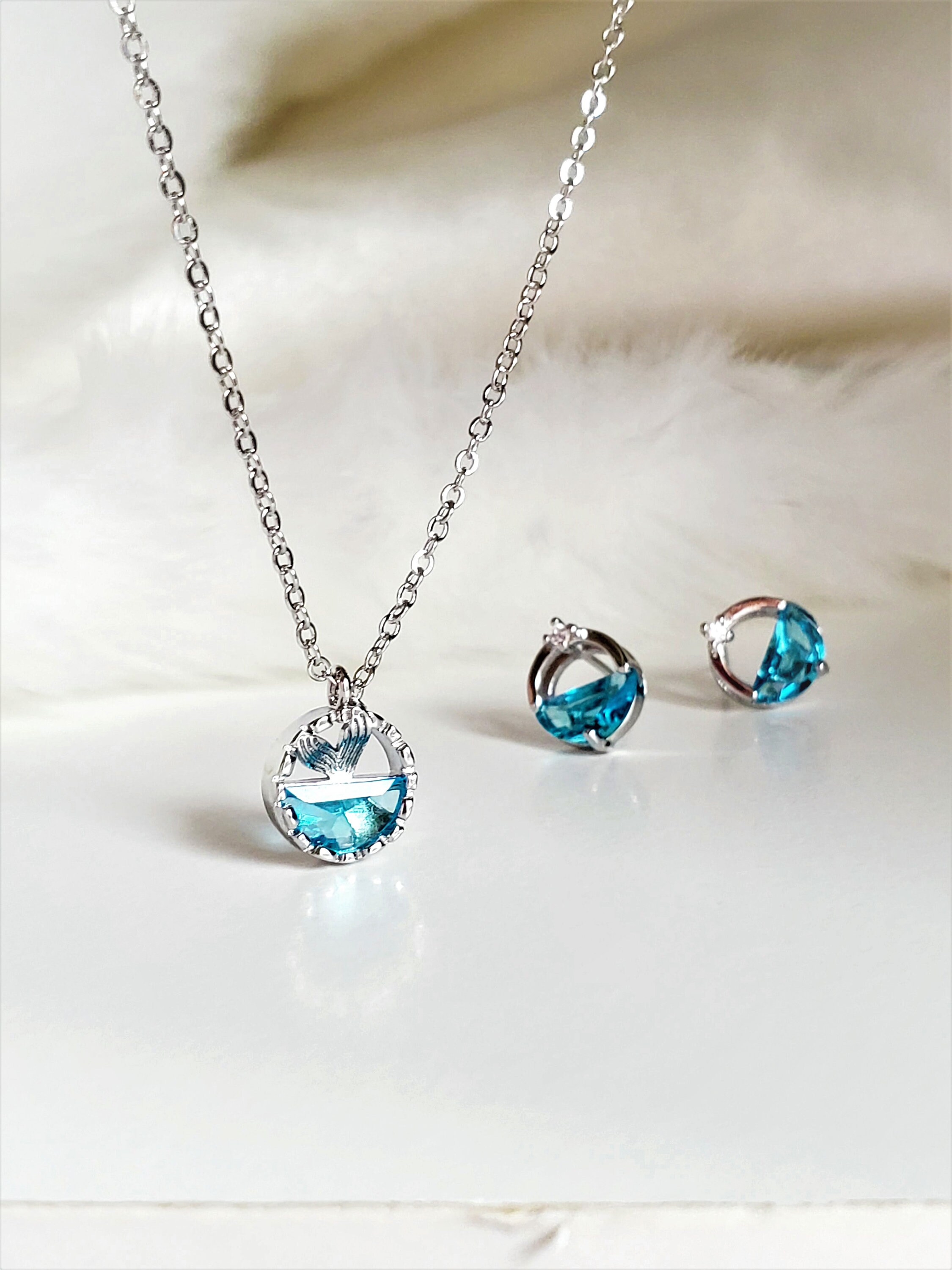 Sterling Silver Mermaid Water Pendant 