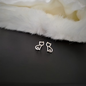 925 sterling silber ohrstecker,katze ohrringe,pushback silber ohrstecker,zierliche ohrringe,minimalistisch