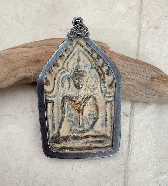 Old Thai Buddha Pendant/ Amulet Pendand/ Buddhist Talisman Pendant/ Lucky Charm